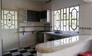 En Venta linda finca con piscina en Anapoima.