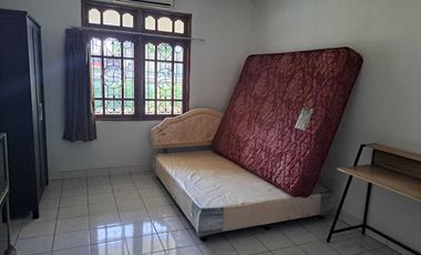Dijual Rumah Tua pinggir jalan Dr Suharto Kota Kupang NTT