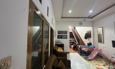 MURAH RUMAH 2 LANTAI ONE GATE DI KOMP. ARCAMANIK ANTAPANI KOTA BANDUNG