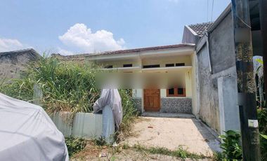 Rumah di Perumahan Bukit kayumanis 1 tanah sareal