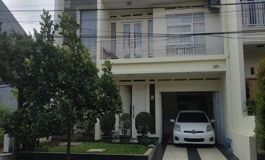 minimalis modern sarie bunga bakung residence