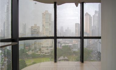 Venta de Oficina en Avenida Balboa, PH Torre BAC