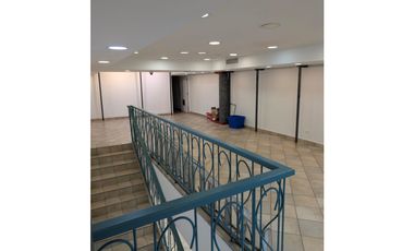 EL DORADO MALL  / LOCAL COMERCIAL / 290M / 2 NIVELES / AIRES