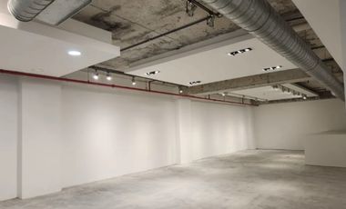 ALQUILER LOCAL 345M2 CON MEZANINE EN EL DORADO CITY CENTER JP