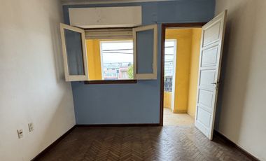 VENTA - CASA AV. EJERCITO UBICACION ESTRATEGICA APTA CREDITO
