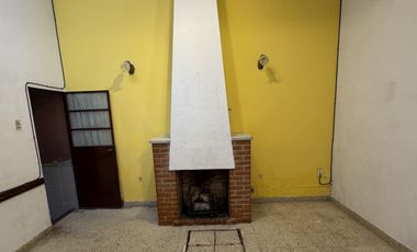 VENTA - CASA AV. EJERCITO UBICACION ESTRATEGICA APTA CREDITO