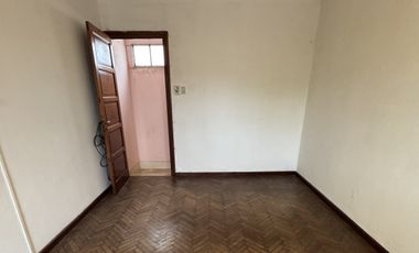 VENTA - CASA AV. EJERCITO UBICACION ESTRATEGICA APTA CREDITO
