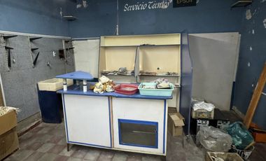 EN VENTA CASA A REFACCIONAR - ZONA DON BOSCO Y 3 DE FEBRERO