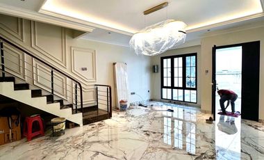 Rumah depan transmart cilandak KKO dalam cluster