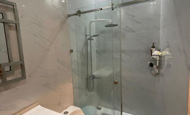 Rumah mewah 2 Lantai 1 M an dalam cluster Jagakarsa