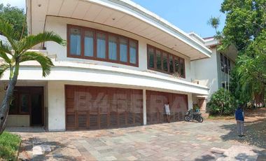 Dijual Murah Harga Hitung Tanah Rumah Lama di Bukit Gading Villa Kelapa Gading Jakarta Utara