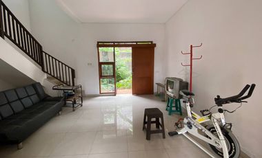 Rumah Second Murah di dekat Jl Endah Sari Arcamanik LT 114 hanya 1.25M