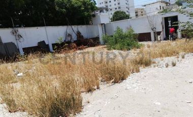 DE RENTA O VENTA TERRENO EN MANTA