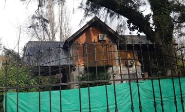 Chalet en venta en Villa Udaondo