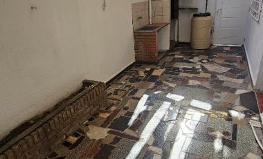 Departamento Tipo Casa en venta en Remedios de Escalada Este