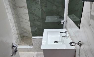 Departamento Tipo Casa en venta en Remedios de Escalada Este
