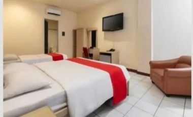 DIJUAL Hotel dalam  kota 3 Lantai Jl.S.Pareman  L.Tanah: 750 L B 1.370
