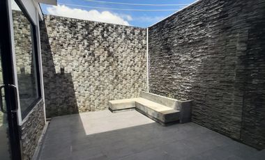 Dijual rumah 2lt siap pakai type 100+ di cluster Pamela Mass