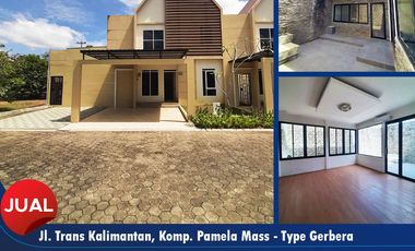 Dijual rumah 2lt siap pakai type 100+ di cluster Pamela Mass