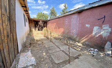 Casa en Venta en Pasaje ocho y medio sur 3550