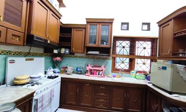 Dijual  Rumah Mewah Tanah 377m2 Strategis Hook Terawat Kota Cirebon