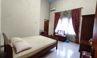 Dijual  Rumah Mewah Tanah 377m2 Strategis Hook Terawat Kota Cirebon