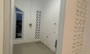 RUMAH 2LANTAI BAGUS STRATEGIS DI KOTA MOJOKERTO
