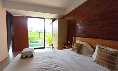 Villa Mewah Tropis View Sawah Strategis di Ubud