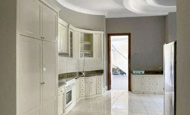 Disewakan Rumah Di Pondok Indah Jakarta Selatan STD617