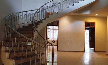 Disewakan Rumah Nginden Intan Surabaya Barat