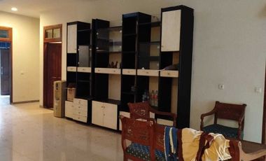 Disewakan Rumah Nginden Intan Surabaya Barat