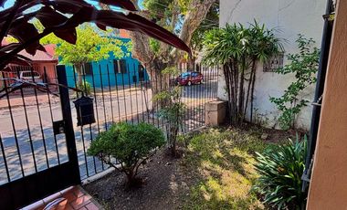 Beccar – Casa Amplia con 3 Habitaciones, Quincho y Parrilla