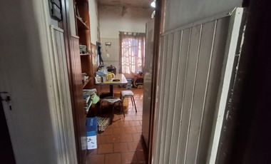 Beccar – Casa Amplia con 3 Habitaciones, Quincho y Parrilla