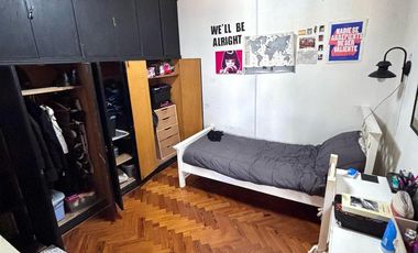 Beccar – Casa Amplia con 3 Habitaciones, Quincho y Parrilla