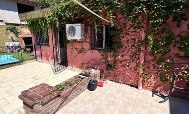 Beccar – Casa Amplia con 3 Habitaciones, Quincho y Parrilla