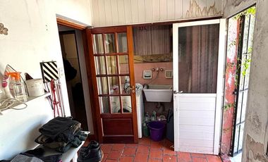 Beccar – Casa Amplia con 3 Habitaciones, Quincho y Parrilla