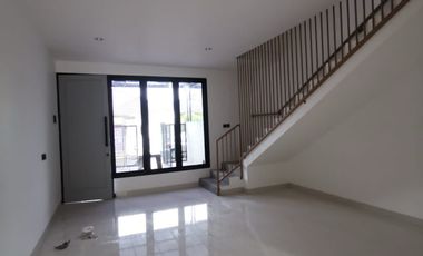 Dijual Rumah Baru Pondok Tjandra 2 lantai