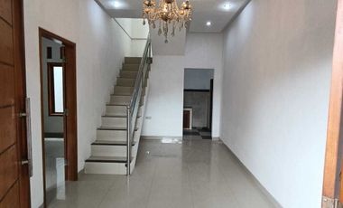 Rumah solo Gentan purbayan dekat luwes baki