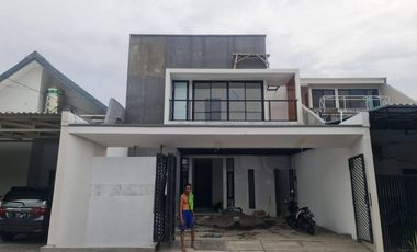 Rumah dijual di Wadungasri, Waru, Sidoarjo, Jawa Timur