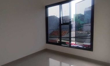 JUAL RUMAH 2 LANTAI ANCOL SELATAN MODERN aman dan nyaman