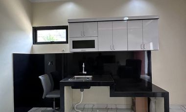 PROMO RUMAH 2 LANTAI 3 KT / 2 KM DI BALEKAMBANG, .KRAMAT JATI, JAKTIM