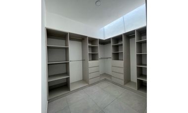 OPORTUNIDAD CASA EN PREVENTA ZONA CENTRO DE JIUTEPEC CON VIGILANCIA