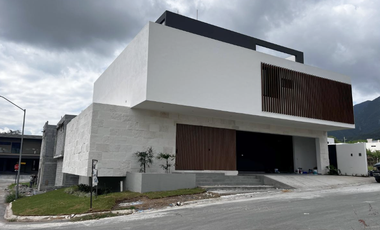 Casa en Venta Bosques de las Misiones Sector Encino $13,500,000