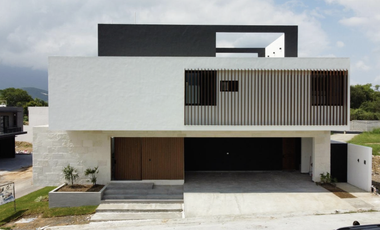 Casa en Venta Bosques de las Misiones Sector Encino $13,500,000