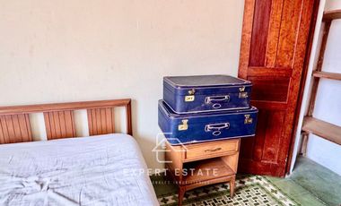 Edificio venta CENTRO - Locales en PB y 2 deptos en PA / Premises on GF + 2 apts
