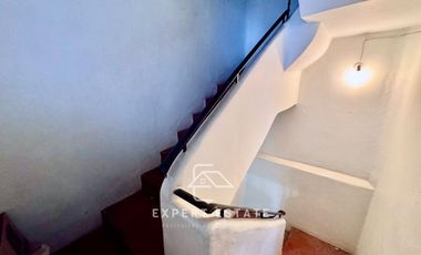 Edificio venta CENTRO - Locales en PB y 2 deptos en PA / Premises on GF + 2 apts