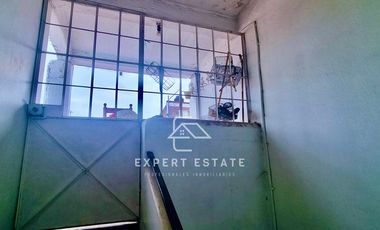 Edificio venta CENTRO - En esquina con local en PB y depto en PA / Corner