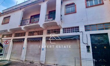 Edificio venta CENTRO - En esquina con local en PB y depto en PA / Corner