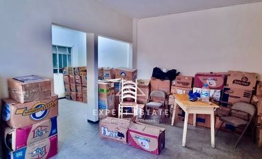 Edificio venta CENTRO - En esquina con local en PB y depto en PA / Corner