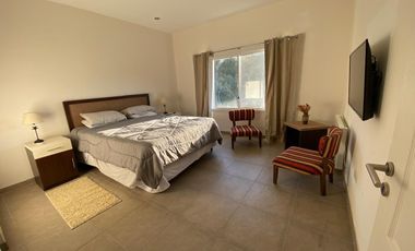 Casa en Costa Esmeralda - Barrio golf II